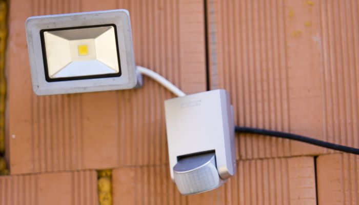 External motion sensing security light