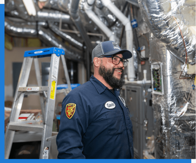 technician-smiling